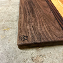 Load image into Gallery viewer, Hybrid Board - Walnut, Cherry, Red Oak, Maccasar Ebony